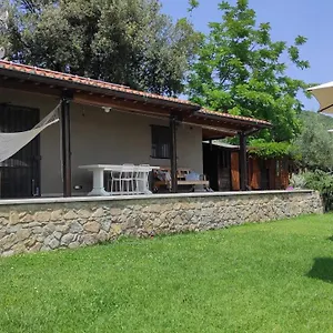  Bed & Breakfast La Casina Di Iris